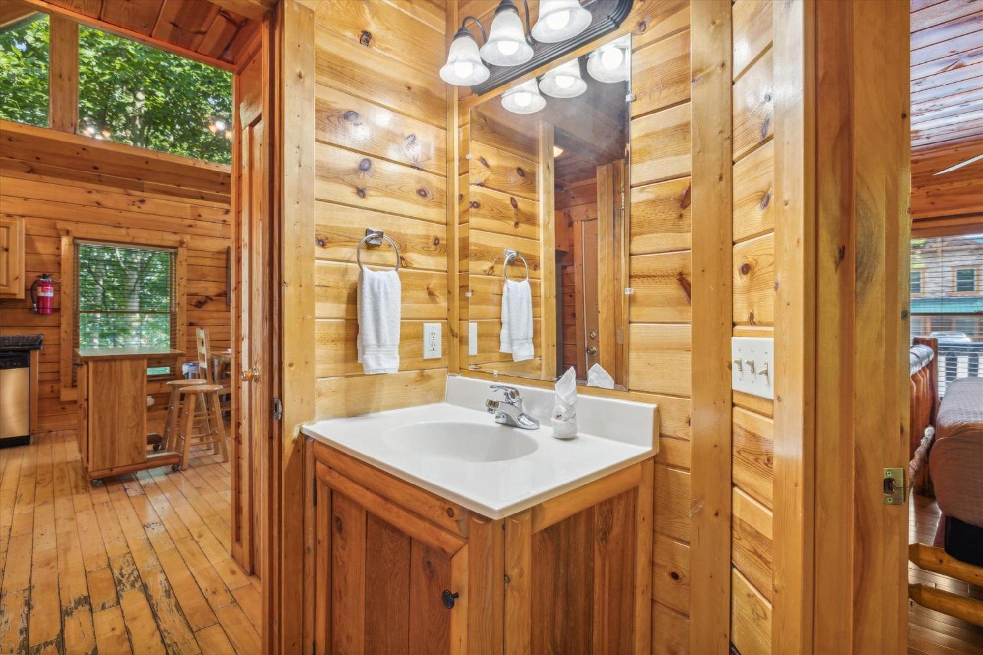 Sleepy Willow Cabin Сивиървил Екстериор снимка